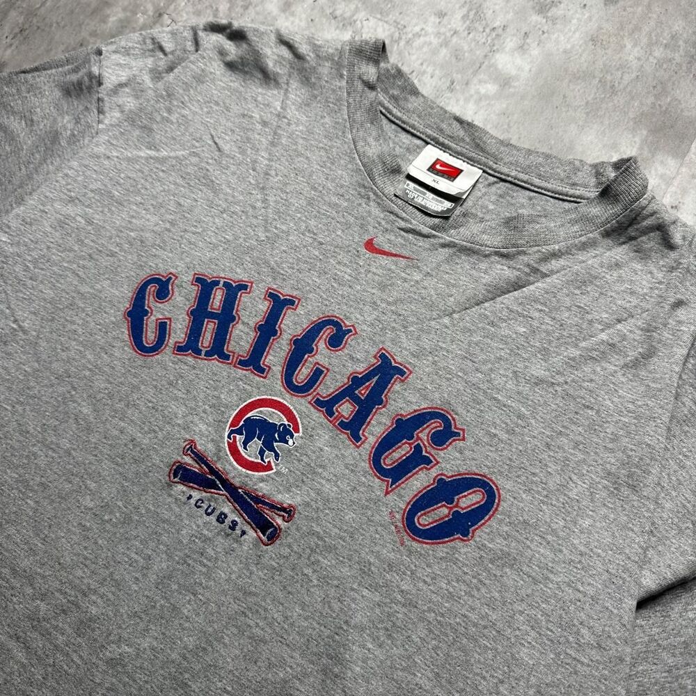Nike Men's Grey T-shirt